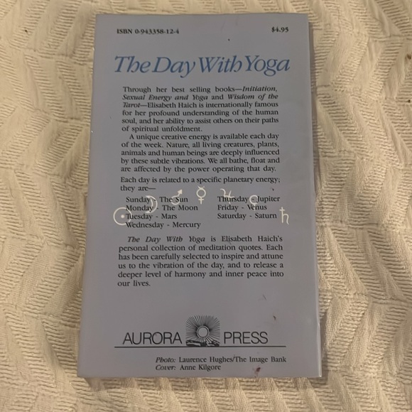 The Day With Yoga By: Elisabeth Hatch FREE YOGA MAT - Picture 3 of 6